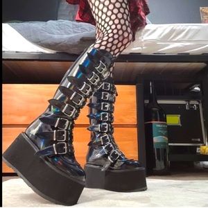 DEMONIA HOLOGRAPHIC PLATFORM BOOTS KNEE DAMNED-318